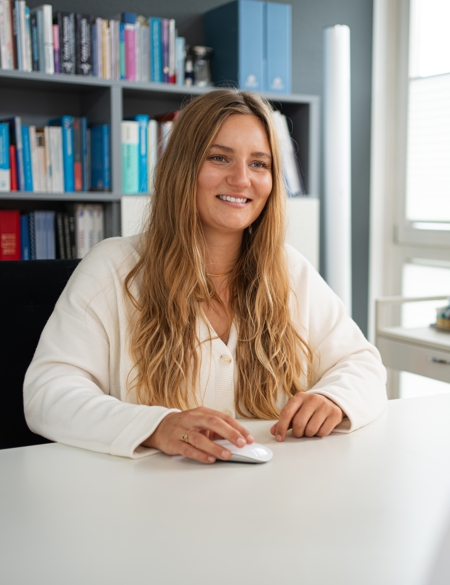 Heilpraktikerin in Ausbildung im Börner Lebenswerk - Milva März