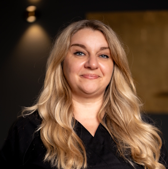 Jelena Novkovic | Team – Börner Lebenswerk